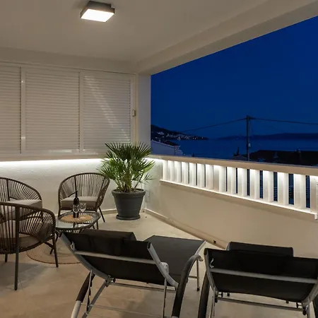 Luxury Tommy's Διαμέρισμα