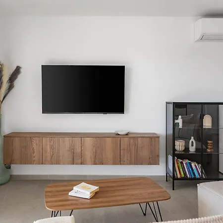 Διαμέρισμα Luxury Tommy's *