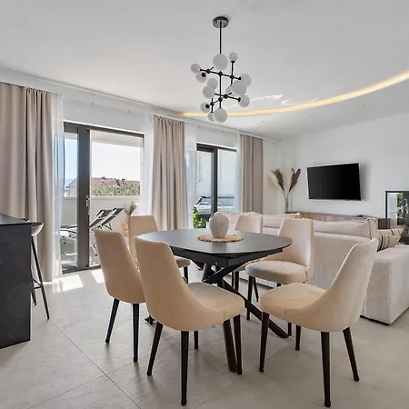 Luxury Tommy's Duće